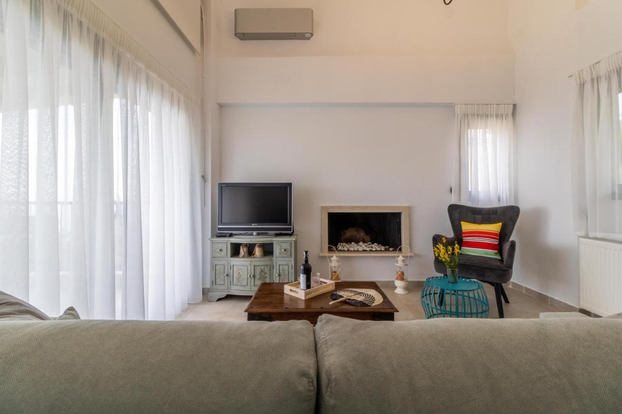 Sapphire Blue Villa Kalamítsi 외부 사진